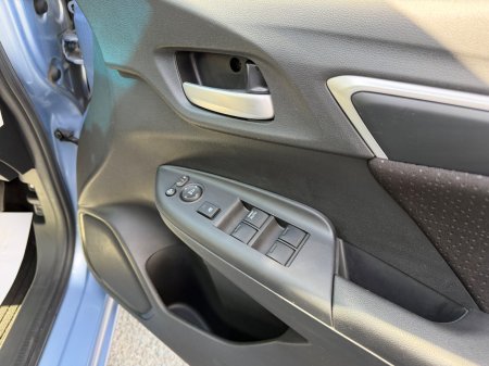 2017 Honda Fit - photo 11