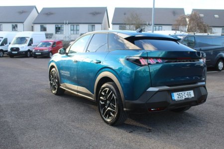 2025 Peugeot 3008 - photo 6