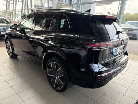 2026 Volkswagen Tiguan - photo 3