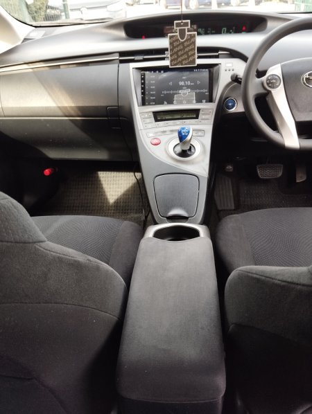 2012 Toyota Prius - photo 13