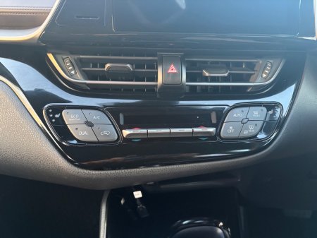 2019 Toyota C-HR - photo 22