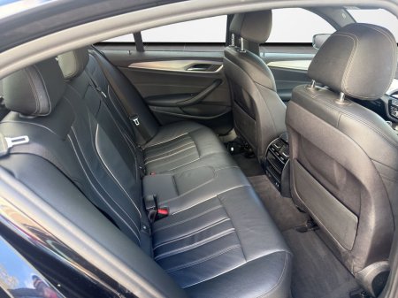 2020 BMW 5-Series - photo 12