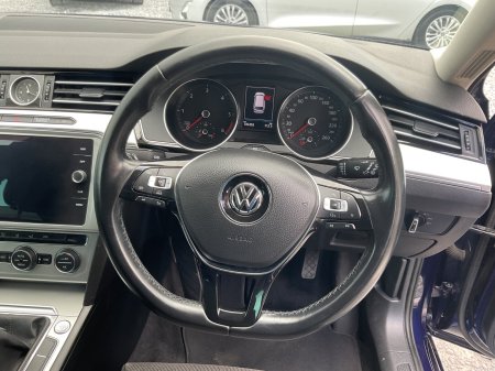 2018 Volkswagen Passat - photo 9
