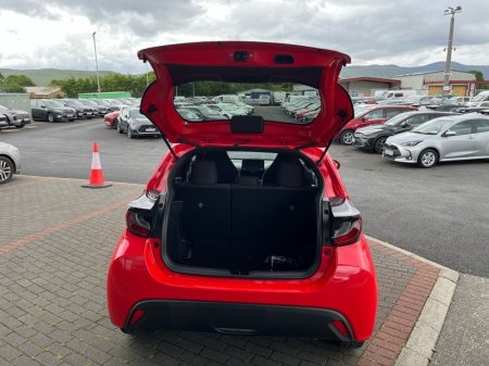 2020 Toyota Yaris - photo 10