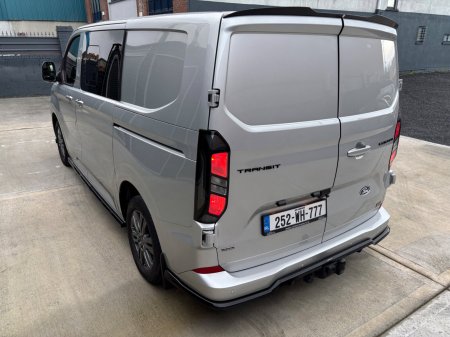 2025 Ford Transit Custom - photo 12