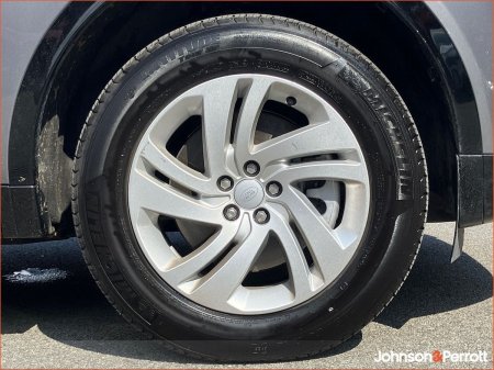 2026 Land Rover Discovery Sport - photo 9