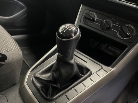 2020 Volkswagen Polo - photo 14
