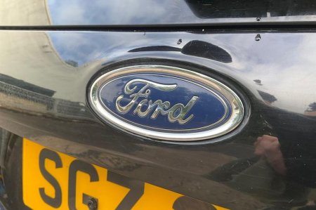 2020 Ford Fiesta - photo 40