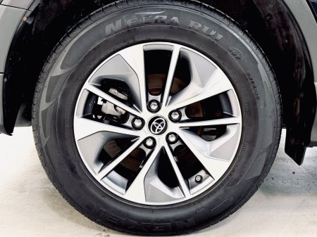 2018 Toyota RAV4 - photo 19