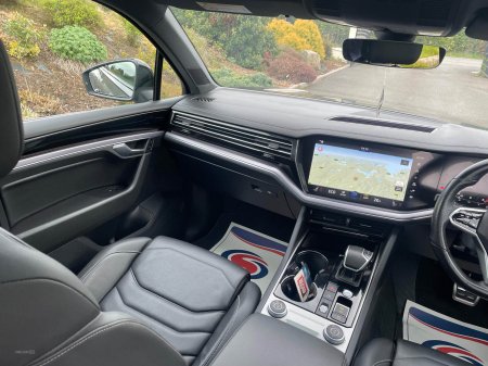 2023 Volkswagen Touareg - photo 15