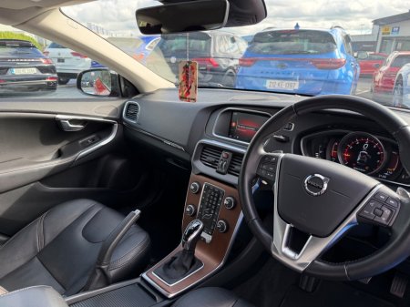 2019 Volvo V40 - photo 21