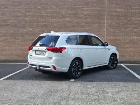 2016 Mitsubishi Outlander - photo 6