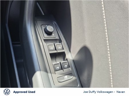 2024 Volkswagen T-Roc - photo 32