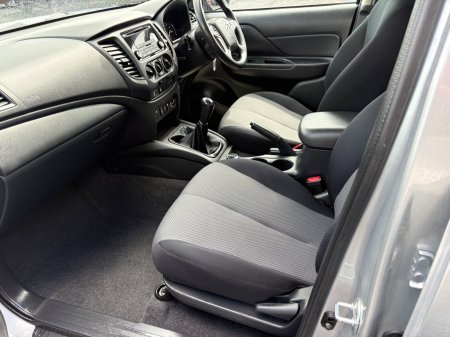 2020 Mitsubishi L200 - photo 12