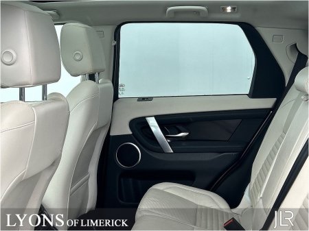 2021 Land Rover Discovery Sport - photo 4