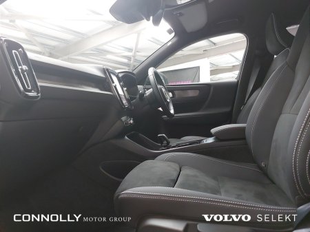 2025 Volvo EX40 - photo 5