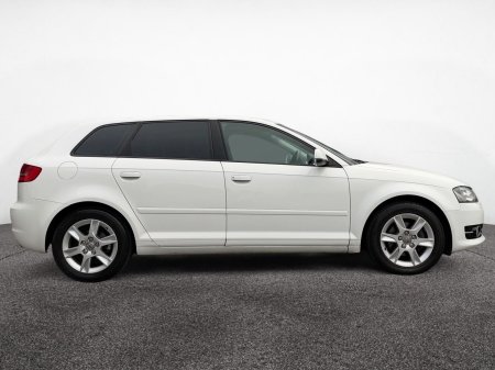 2011 Audi A3 - photo 2