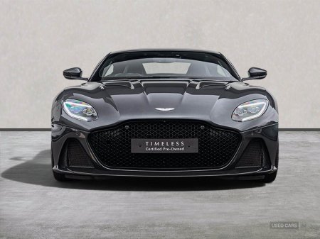2019 Aston Martin DBS - photo 6