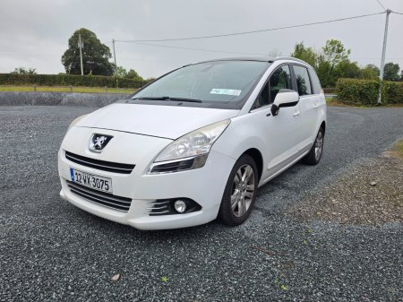 2012 Peugeot 5008 1.6 HDI 112 BHP ACTIVE