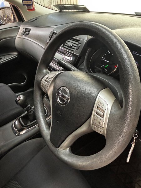 2016 Nissan Pulsar - photo 10