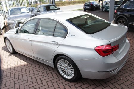 2017 BMW 3-Series - photo 6