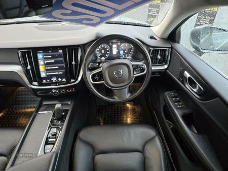 2021 Volvo V60 - photo 10