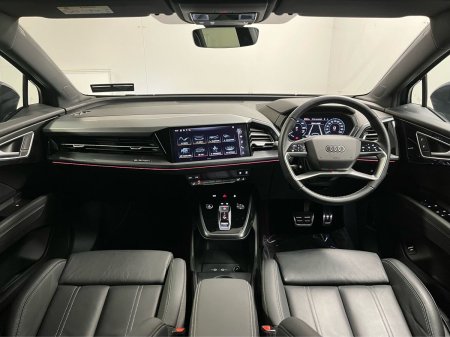 2024 Audi Q4 e-tron - photo 2