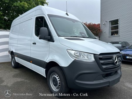 2027 Mercedes-Benz Sprinter - photo 23