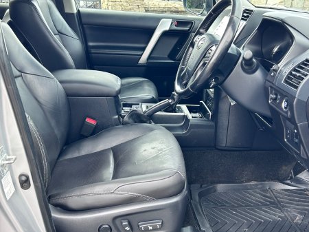 2021 Toyota Land Cruiser - photo 16