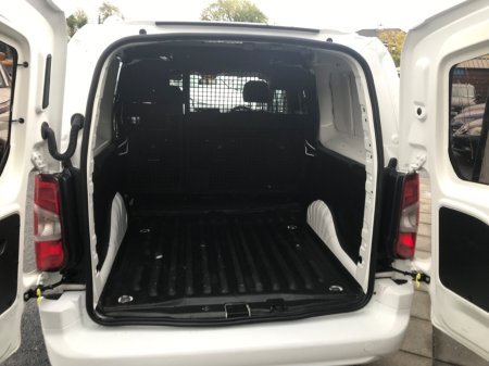 2021 Opel Combo - photo 24