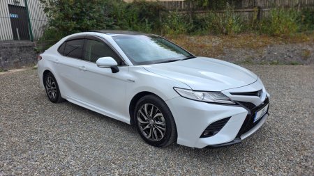 2019 Toyota Camry - photo 10