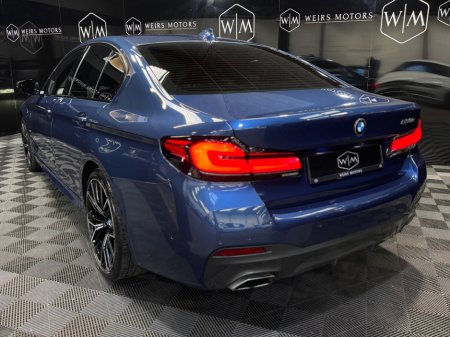 2021 BMW 5-Series - photo 12