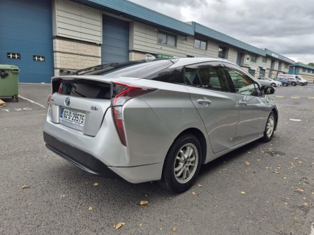 2016 Toyota Prius - photo 6