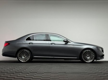 2019 Mercedes-Benz E-Class - photo 8