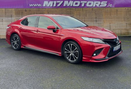 2020 Toyota Camry - photo 6