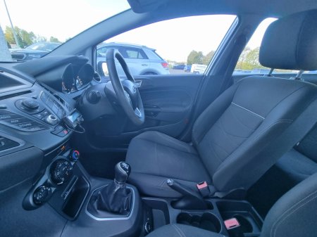2013 Ford Fiesta - photo 19