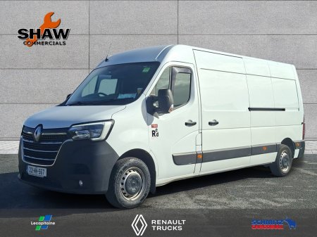 2022 Renault Master