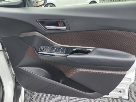2017 Toyota C-HR - photo 13