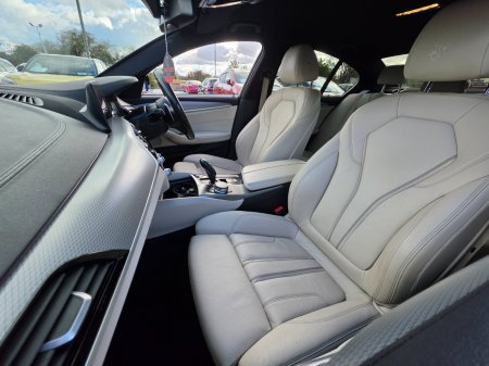 2018 BMW 5-Series - photo 31
