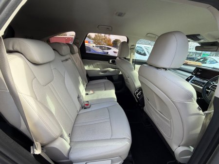 2021 Kia Sorento - photo 18