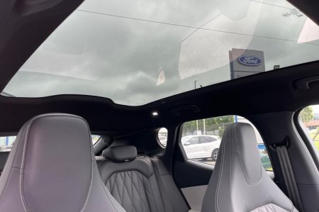 2025 Ford Capri - photo 39