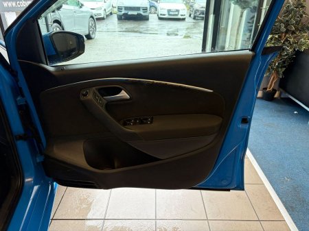 2015 Volkswagen Polo - photo 25