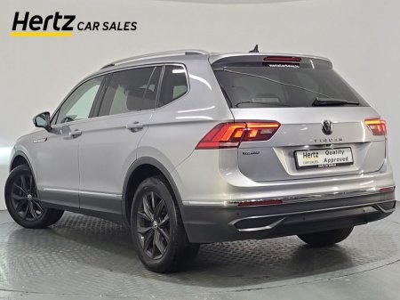 2024 Volkswagen Tiguan Allspace - photo 3