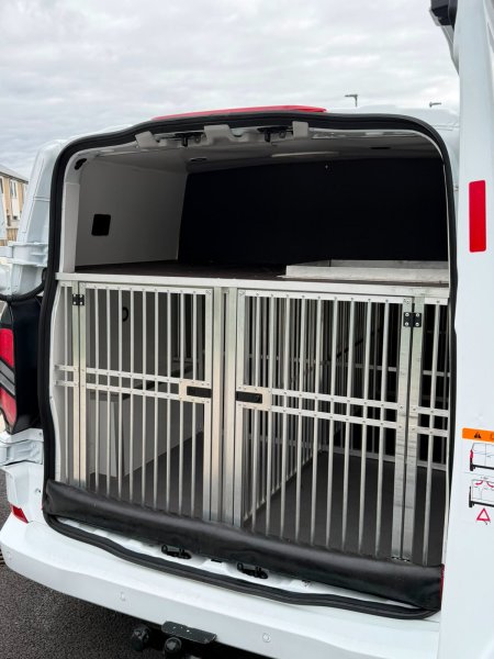 2025 Ford Transit Custom - photo 10