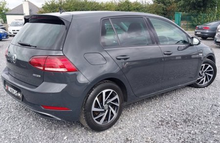 2020 Volkswagen Golf - photo 6