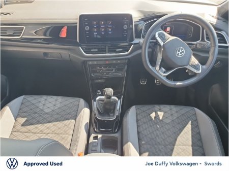 2023 Volkswagen T-Roc - photo 2