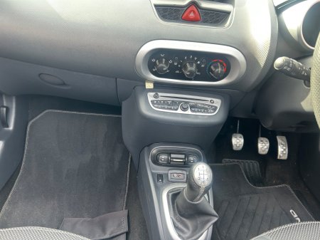2011 Renault Wind - photo 22