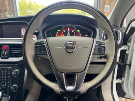 2018 Volvo V40 - photo 8