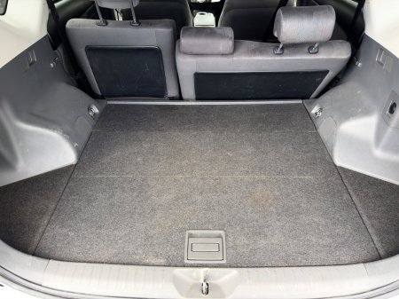 2012 Toyota Prius - photo 12