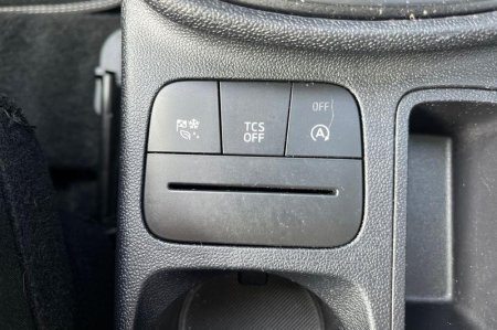 2023 Ford Fiesta - photo 32